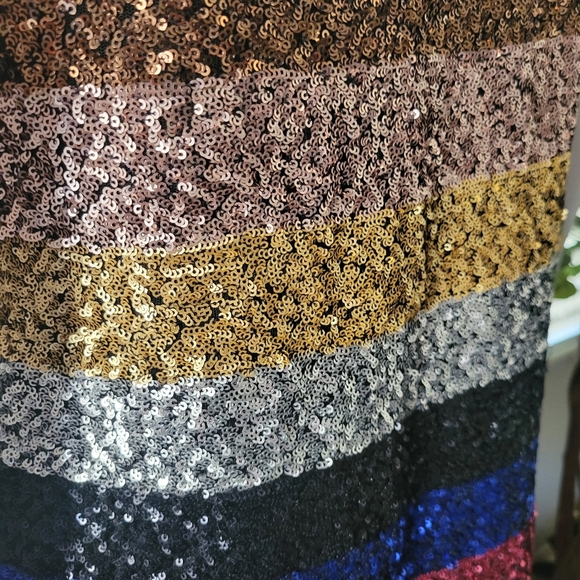 Gap Sequin Dress-NEW YEARS EVE PERFECTION!! - Picture 6 of 6